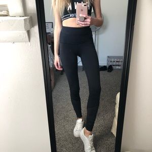 Lululemon high waisted mesh leggings